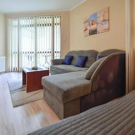 Apartamenty Na Wyspie - Roza Wiatrow Swinemünde Exterior foto